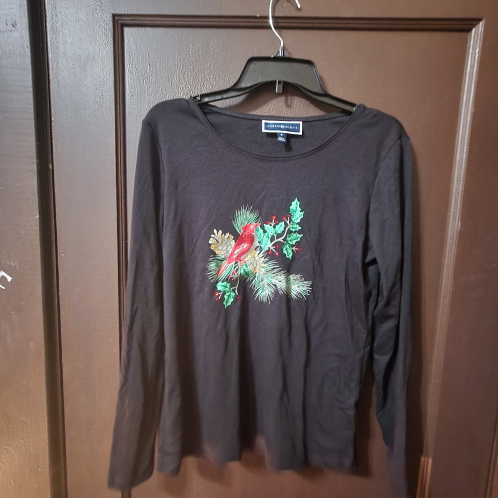 Karen Scott Size S 60% Cotton 40% polyester